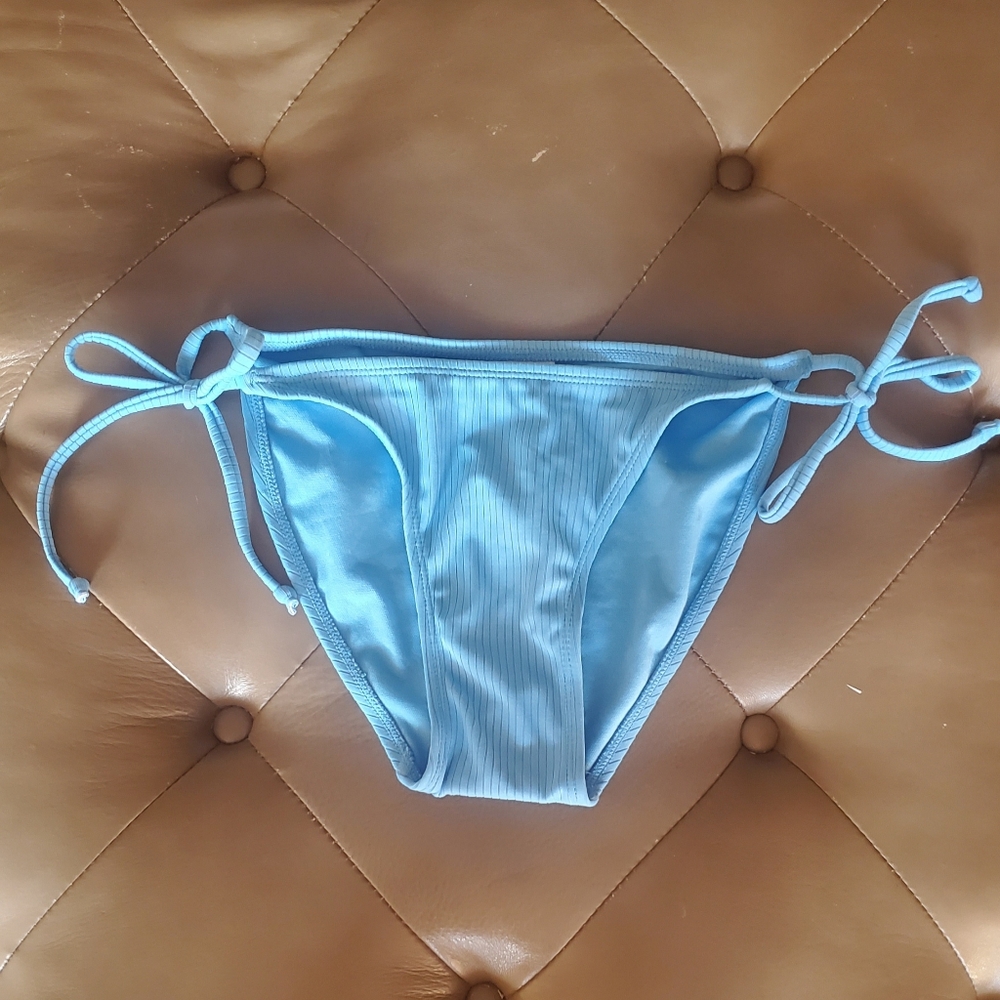 Womens Pretty Blue Ribbed Bikini Bottoms  Size S